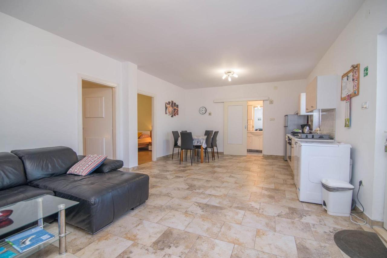 App Bonic Apartment Veli Losinj Exterior photo